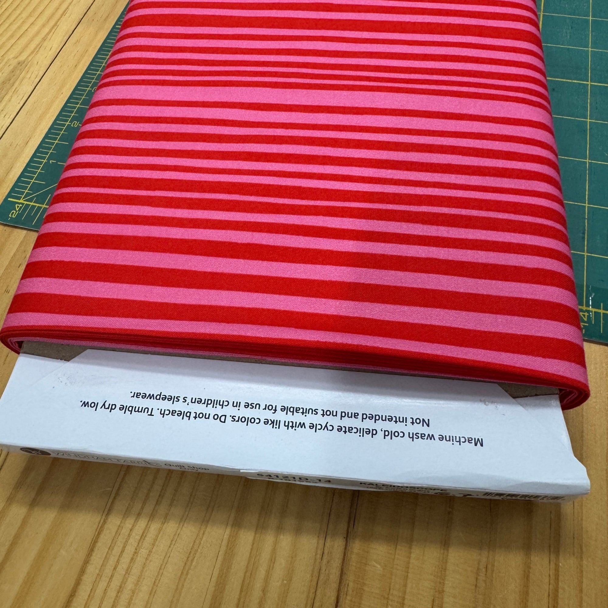 Annabel Wrigley Kaleidoscope Mini Stripe Capsicum and Pink Windham Fabrics 54121D-14