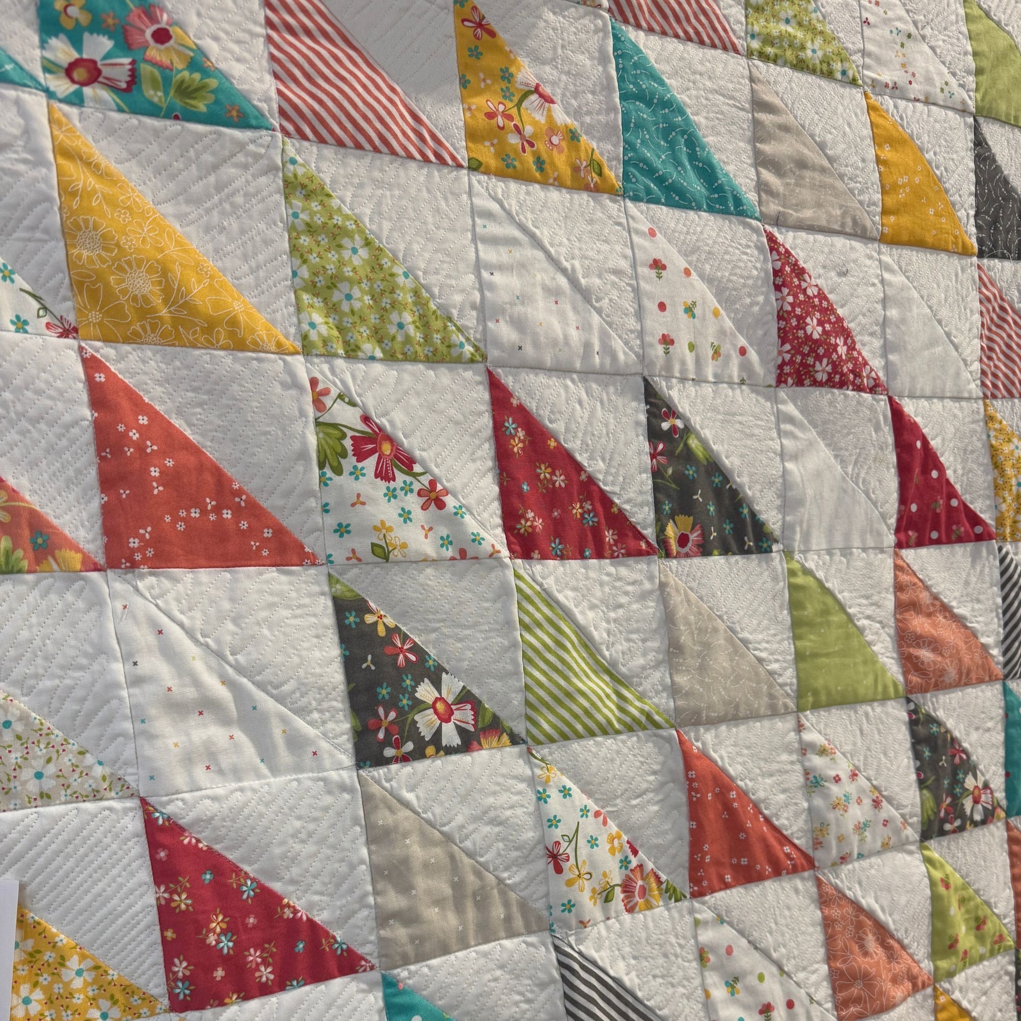 Baby Quilt Kit: Twirl by Sue Miller