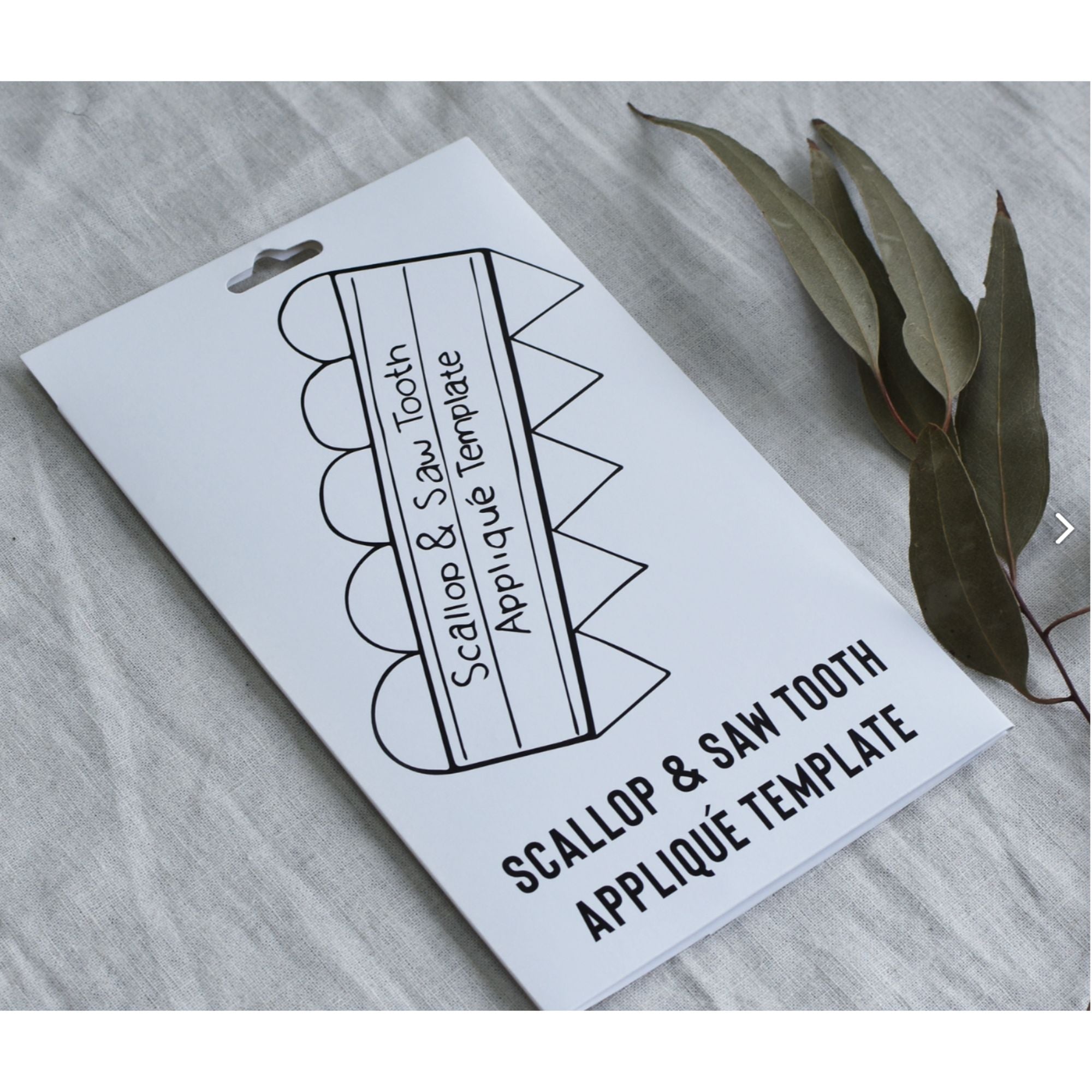 Jen Kingwell Designs: Scallop and Saw Tooth Quilting Ruler (Acrylic Template Only)