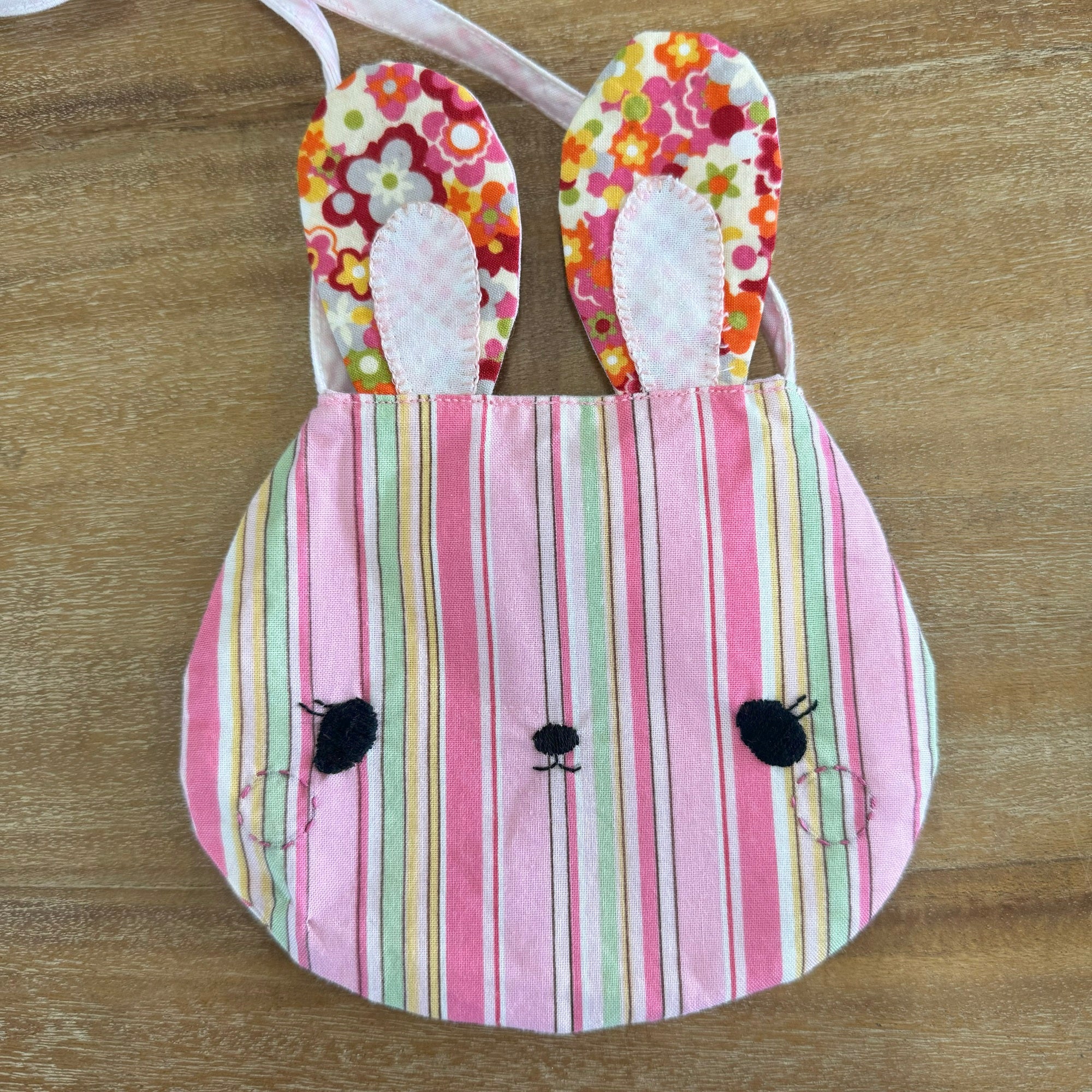 Melly and Me Pattern: Itty Bitty Bunny Bag Creative Card
