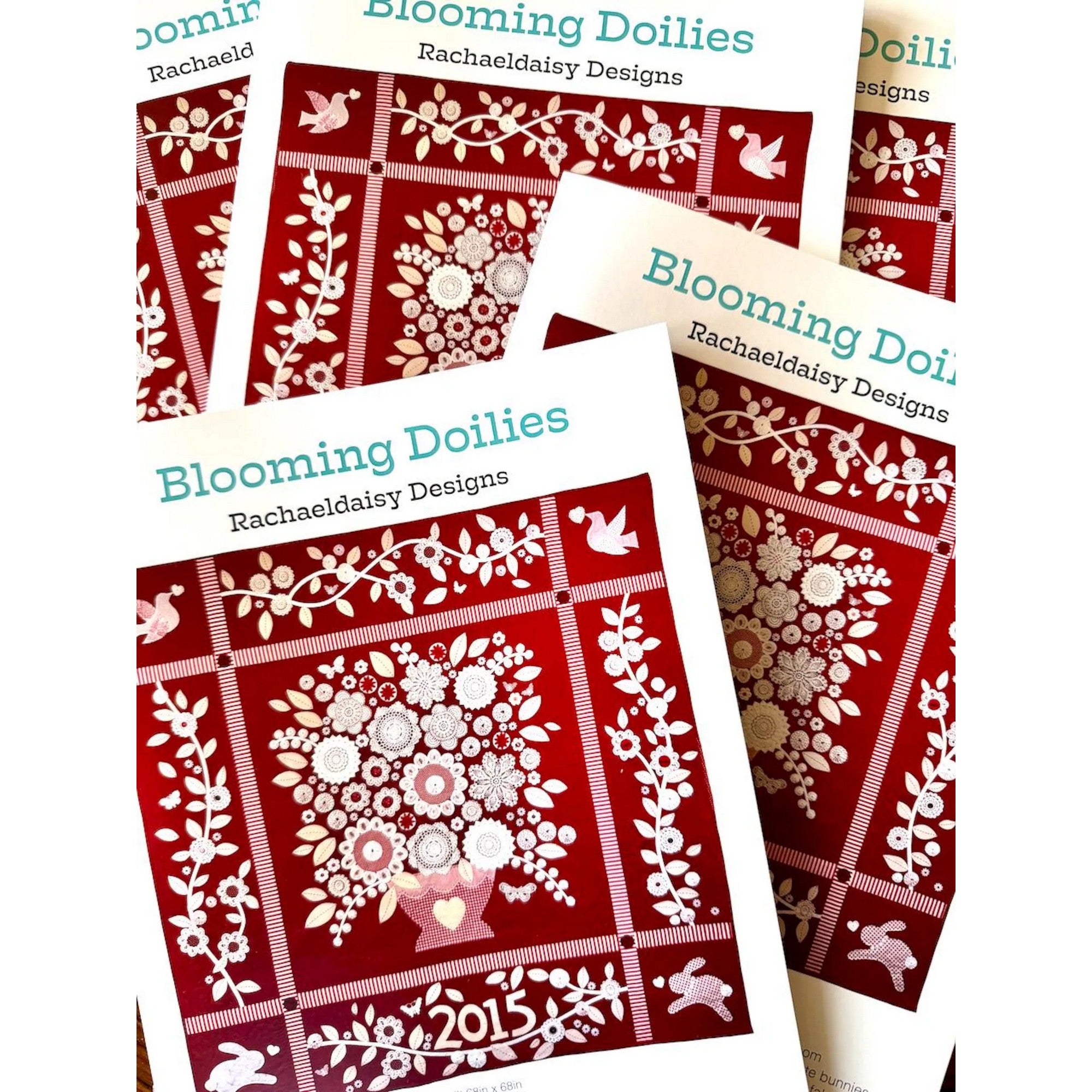 Rachaeldaisy Designs: Blooming Doilies Quilt Pattern PAPER Pattern