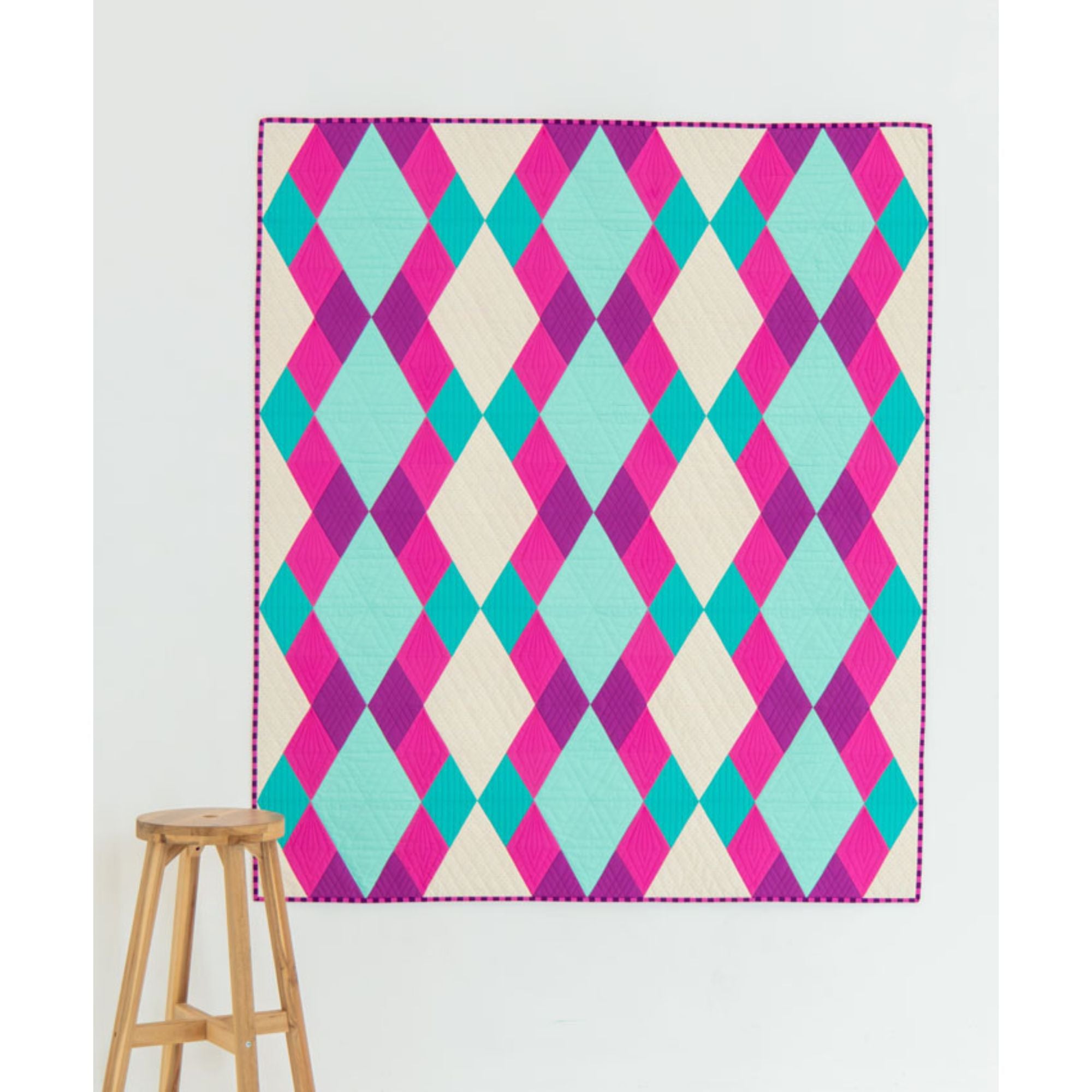 Tied with a Ribbon Quilt Pattern: Harlequin
