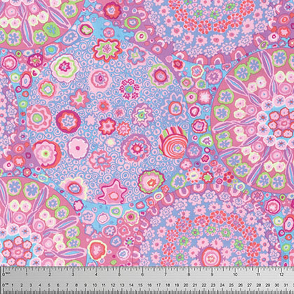 Kaffe Fassett: Millefiore in Pink PWGP092-PINKX