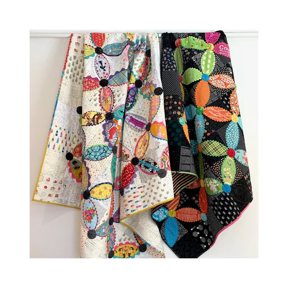 Rachaeldaisy Designs: Razzamatazz Quilt Pattern