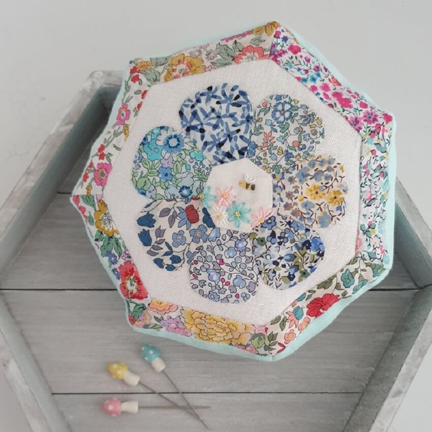 Lilabelle Lane Creations - Bee Happy Pincushion Pattern