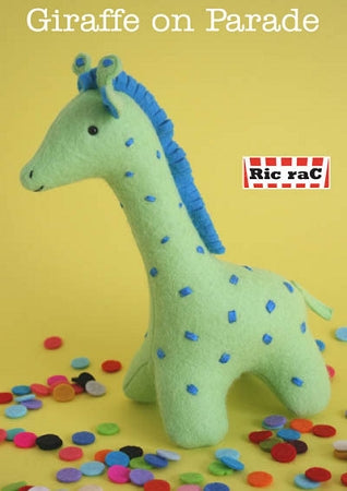 Ric Rac Pattern: Giraffe on Parade