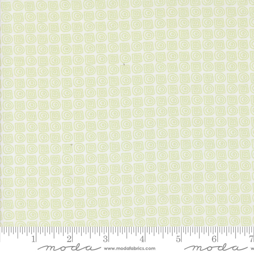 Jen Kingwell: Mixed Bag of Bonbons Geometric Maze White Green 18261 11