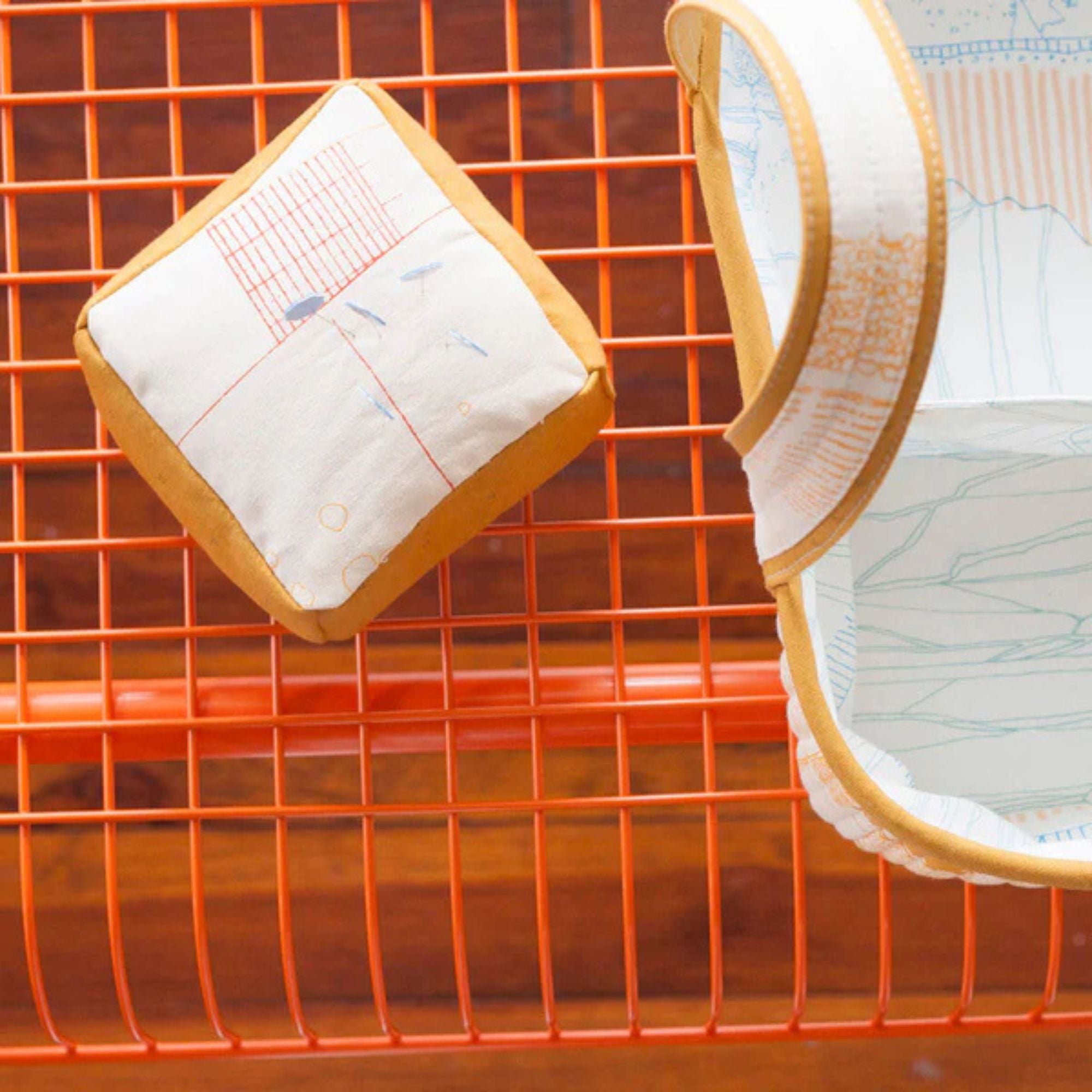 Carolyn Friedlander: Social Tote Pattern