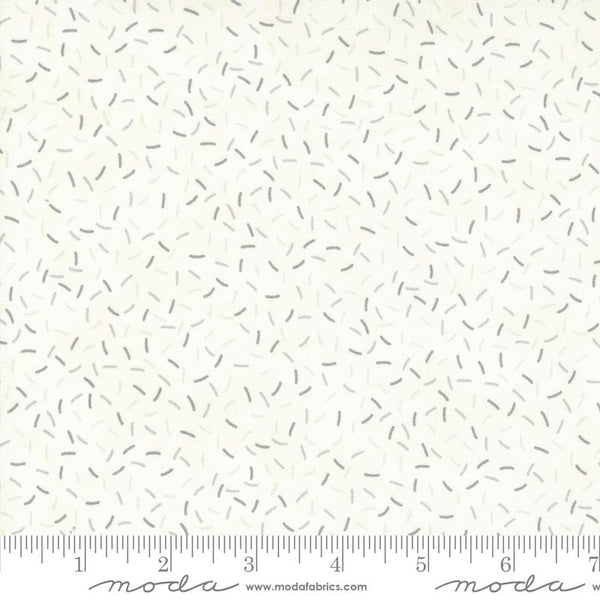 Holly Taylor - Silhouettes Northwoods Scatter in Cream from Moda Fabrics 6936 16