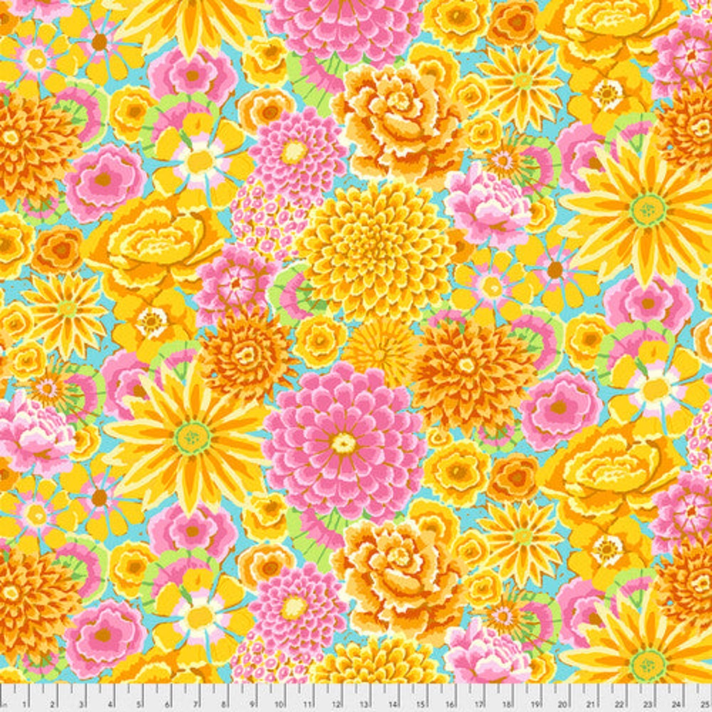 Kaffe Fassett: Enchanted - Red PWGP172-YELLOW