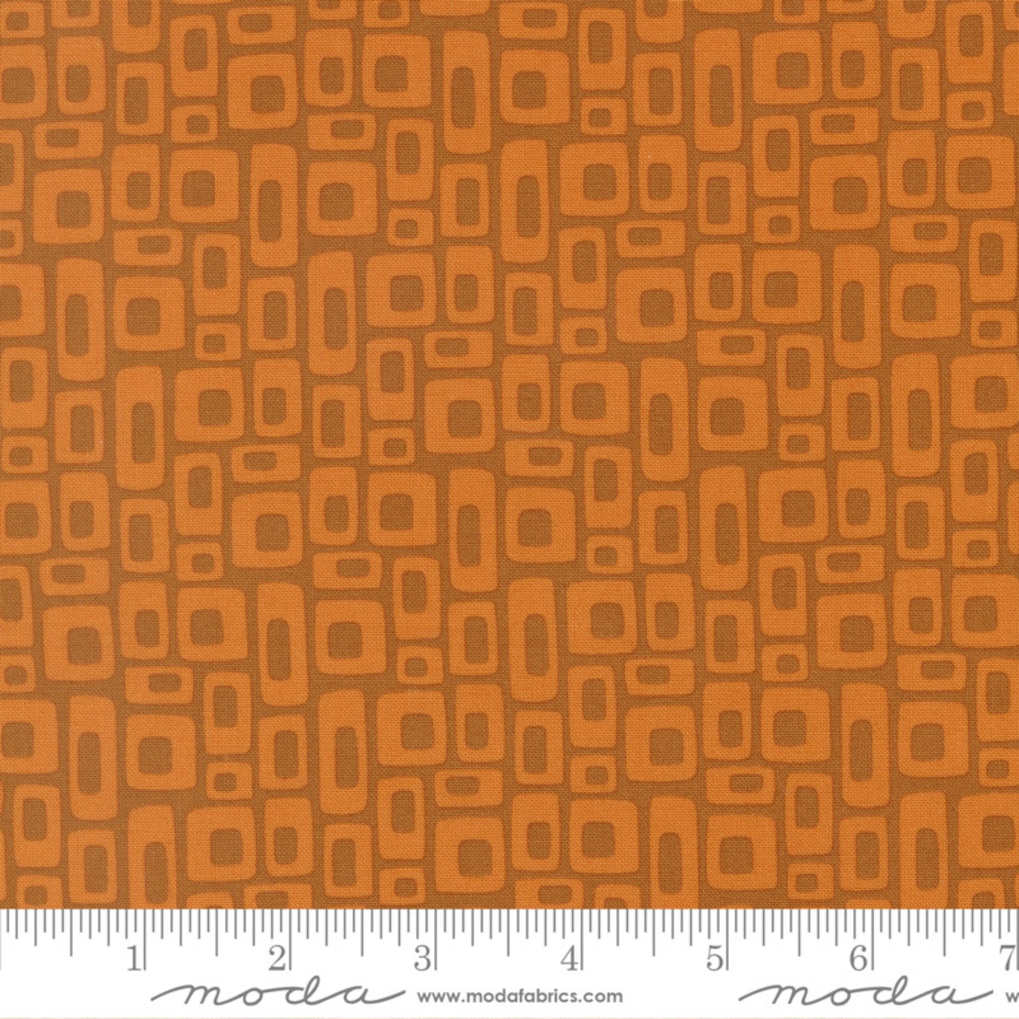 Scenery by Elizabeth Hartman Marshmallow Rusty for Moda Fabrics 51273 22 RULER