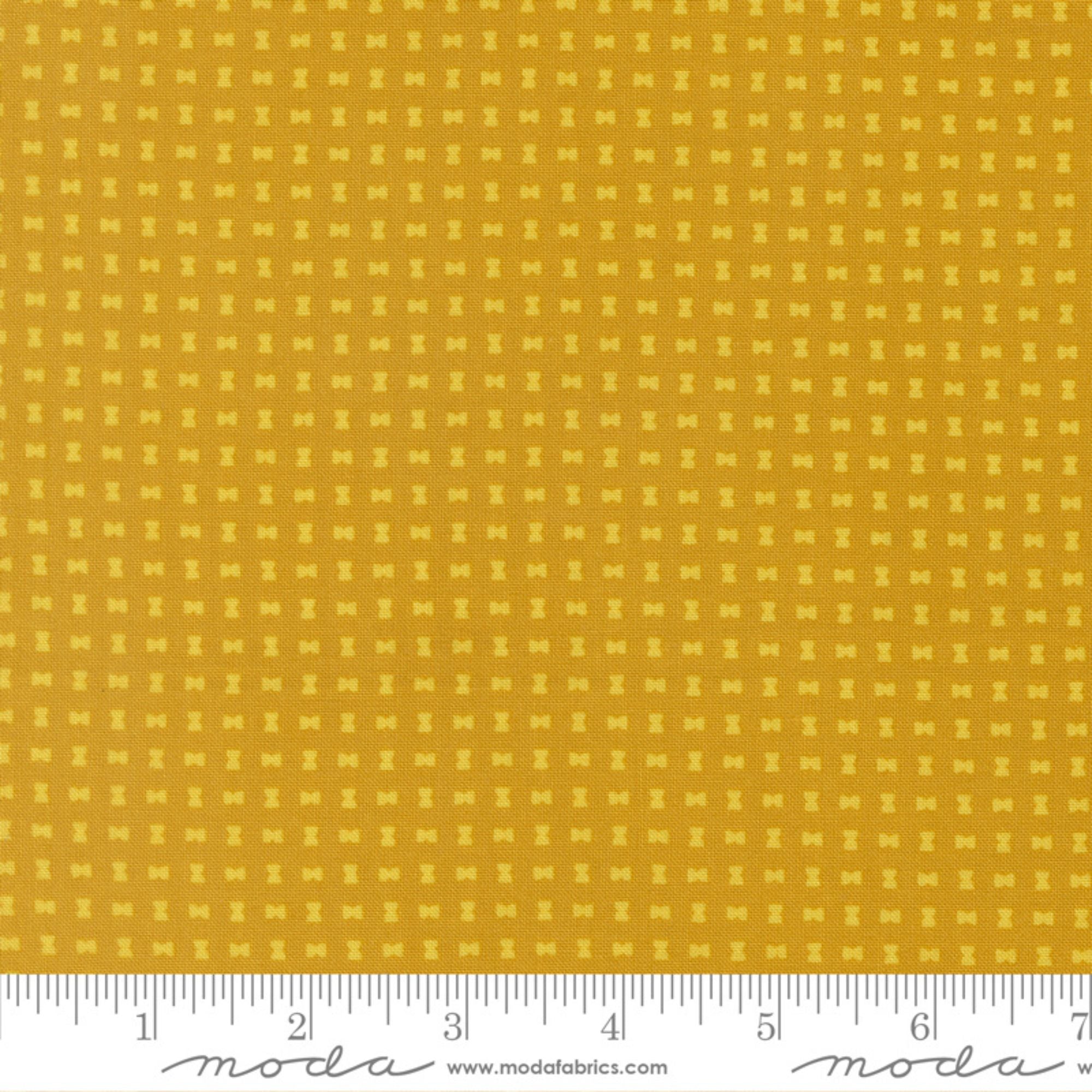 Scenery by Elizabeth Hartman Spools Golden for Moda Fabrics 51277 12 RULER