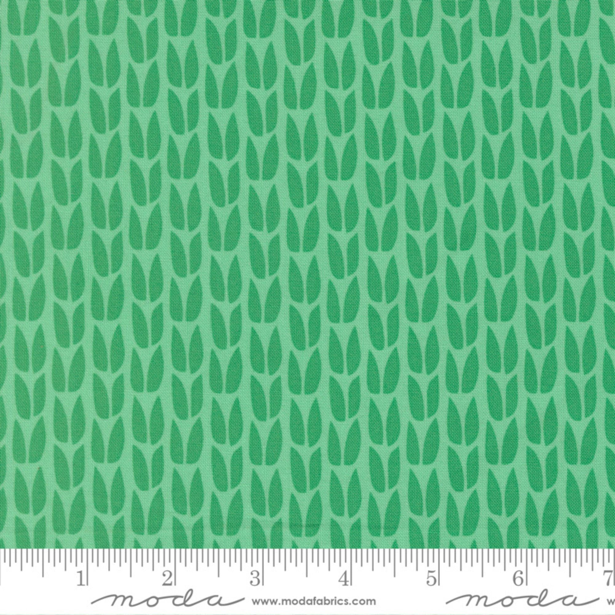 Scenery by Elizabeth Hartman Sprout Spearmint for Moda Fabrics 51272 18 RULER