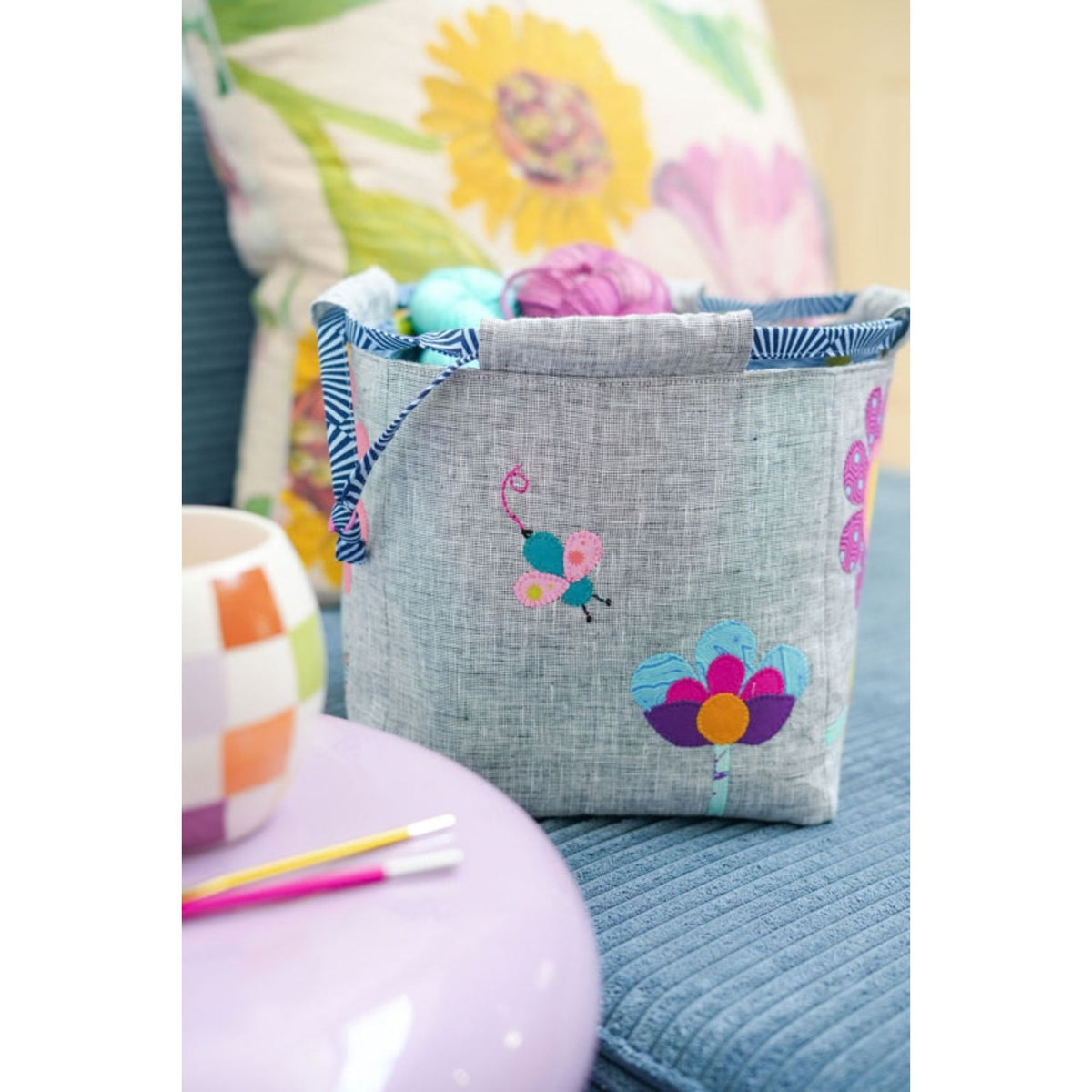 Tied with a Ribbon Pattern: Middi Mayfair Petals Pouch