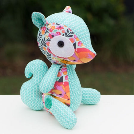 Melly and Me Pattern: Hop and Skip