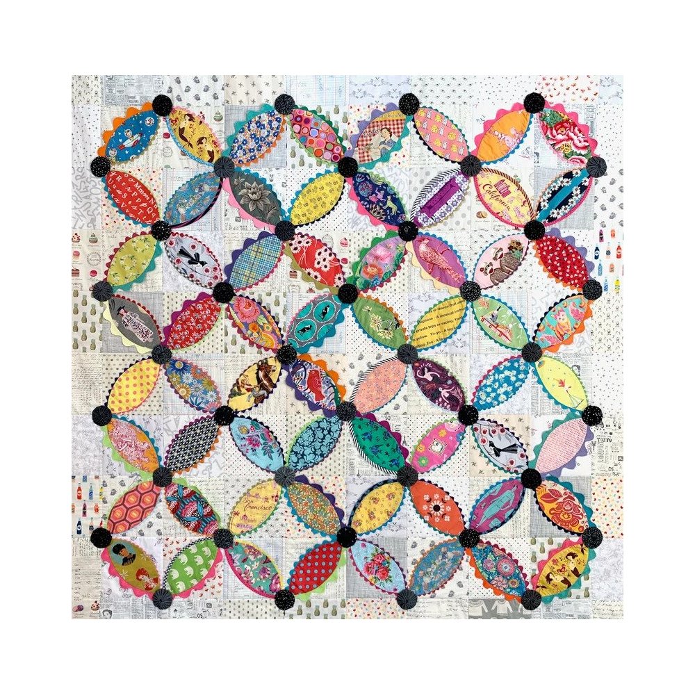 Rachaeldaisy Designs: Razzamatazz Quilt Pattern