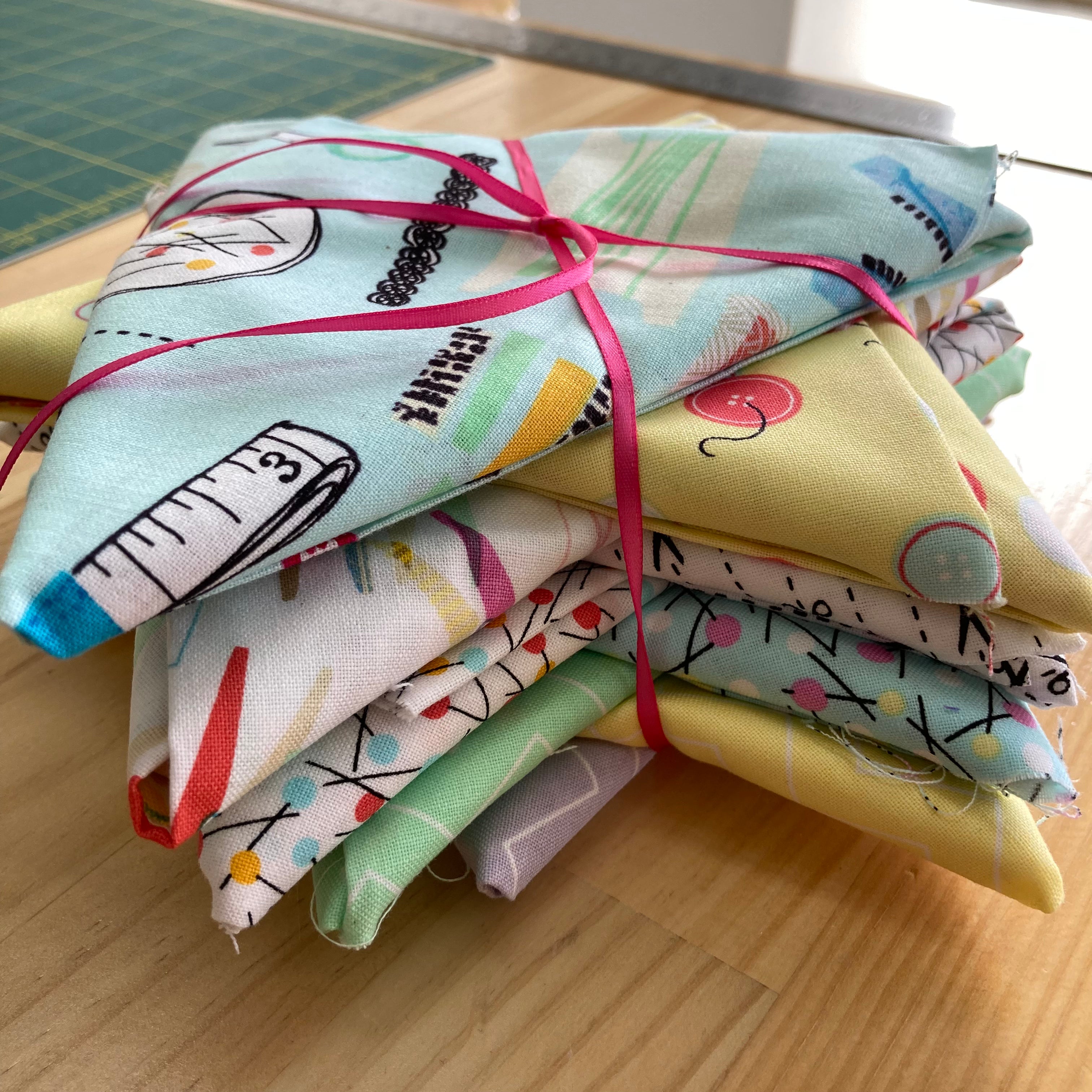 Fat Quarter Bundle: Dear Stella - Do it Yourself