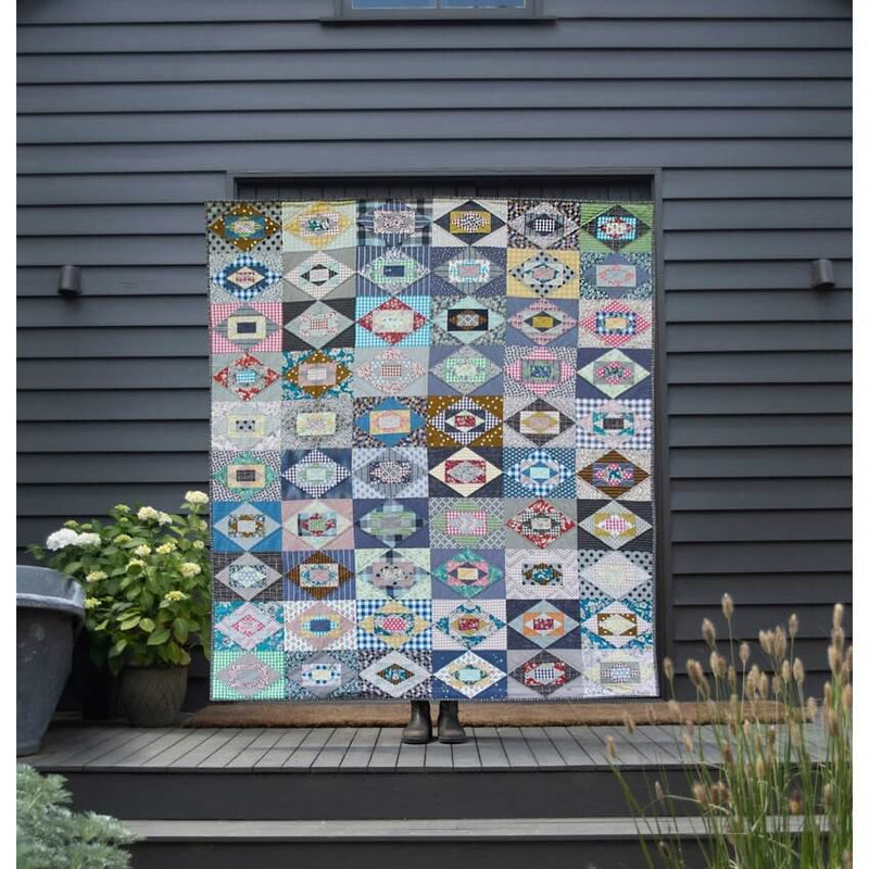 Jen Kingwell Block of the Month Daylesford Quilt from Quilt Recipes 